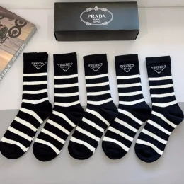 prada chaussettes s_1272b03